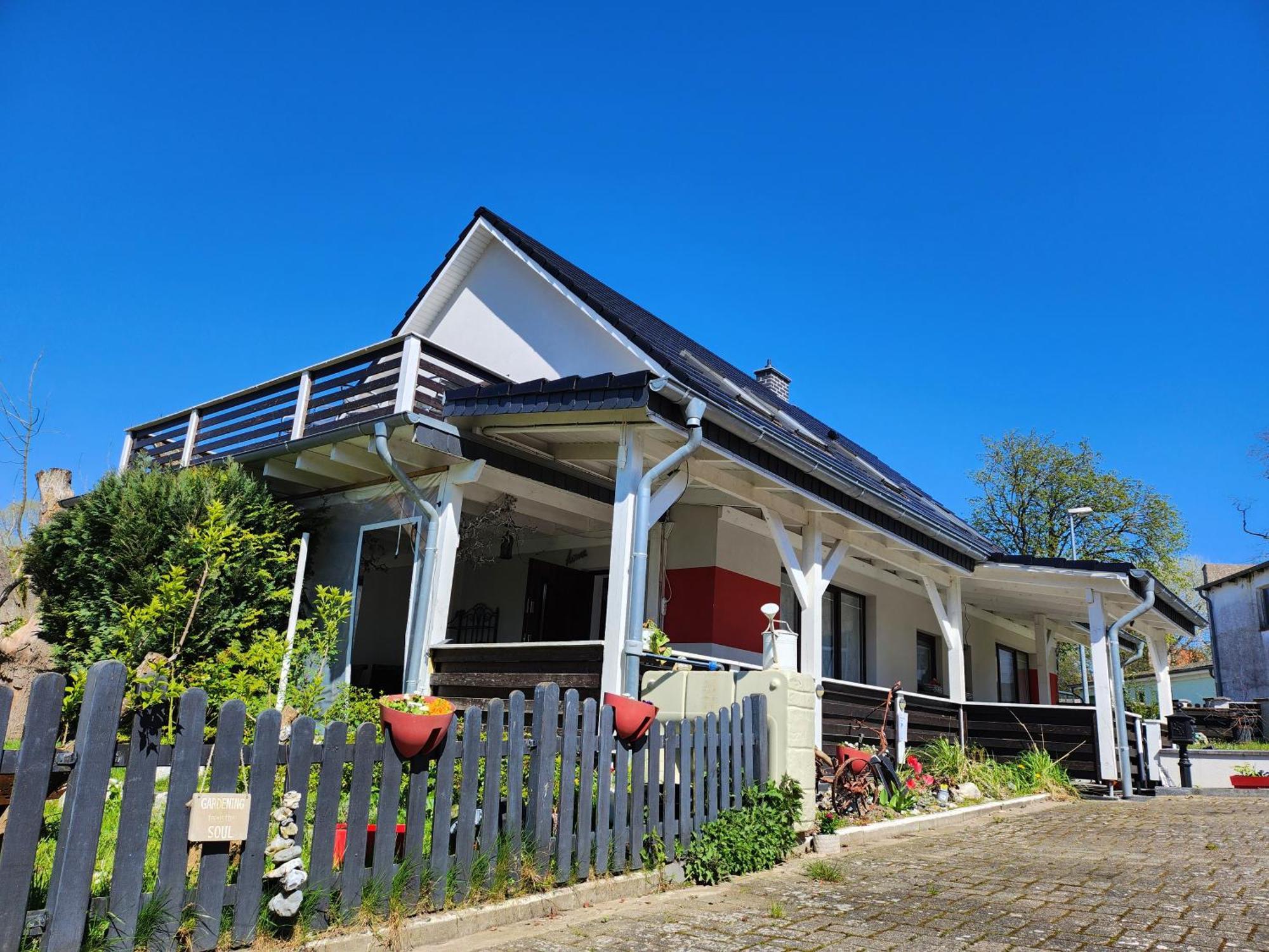 Ferienhaus Ani & Apartment Rustikal Patzig ภายนอก รูปภาพ